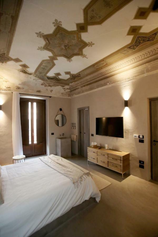 Casa Nostra Luxury Suites & Spa Palermo Exterior photo
